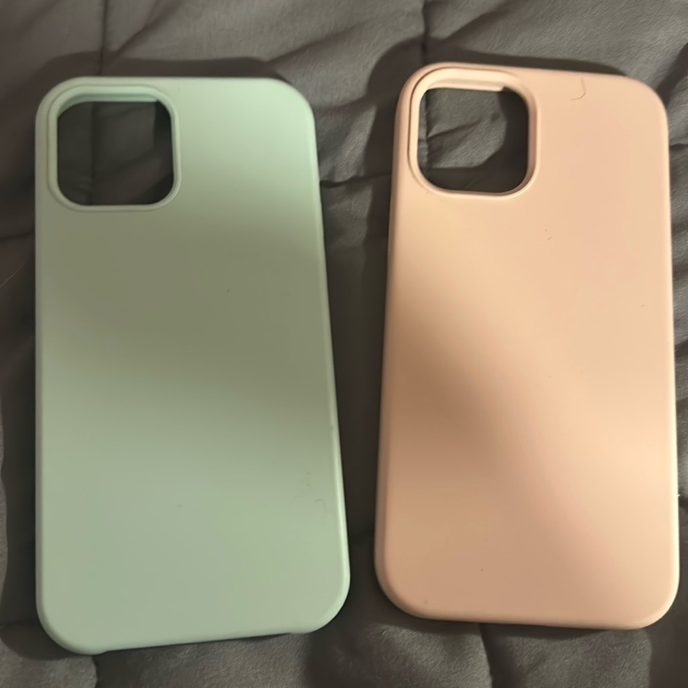 iPhone 12- Silicone Case- Bundle